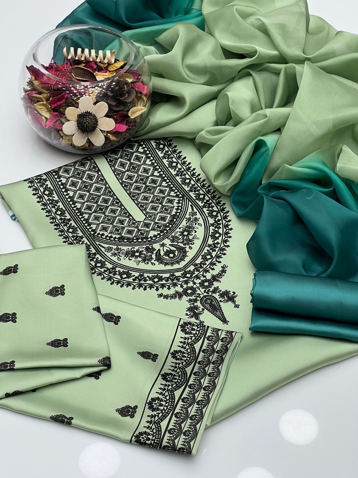 Shamoze Silk Digital Tye ‘N’ Dye 3pc Unstitched Suit - 151